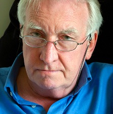 Photo of Vincent Roberts managing direcotr of the company